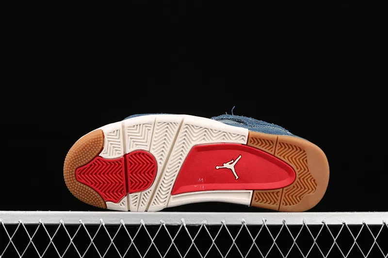 All categories Air Jordan Jordan series basketball shoes Air Jordan 4 G version Levi’s x Air Jordan 4 Denim AJ4 Joe 4 Levis joint denim blue AO2571-401